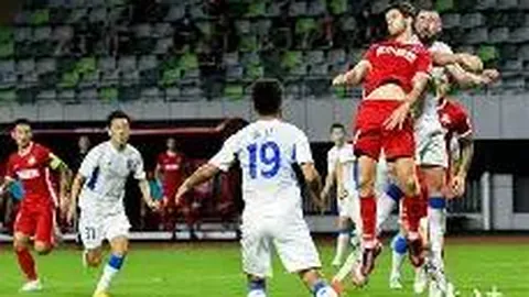 NBA今日焦点：外星人致敬半神之作！文班亚马复刻卡特经典扣篮，粉丝呼吁：请保重身体！